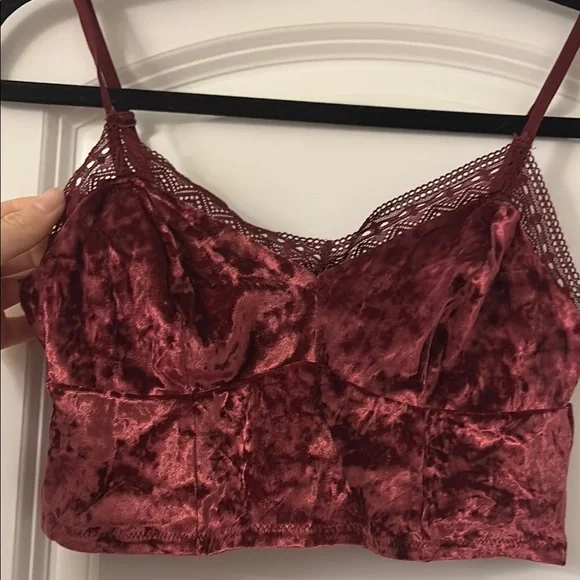 Flirtitude Velvet Bralette in Deep Burgundy - Picture 4 of 10